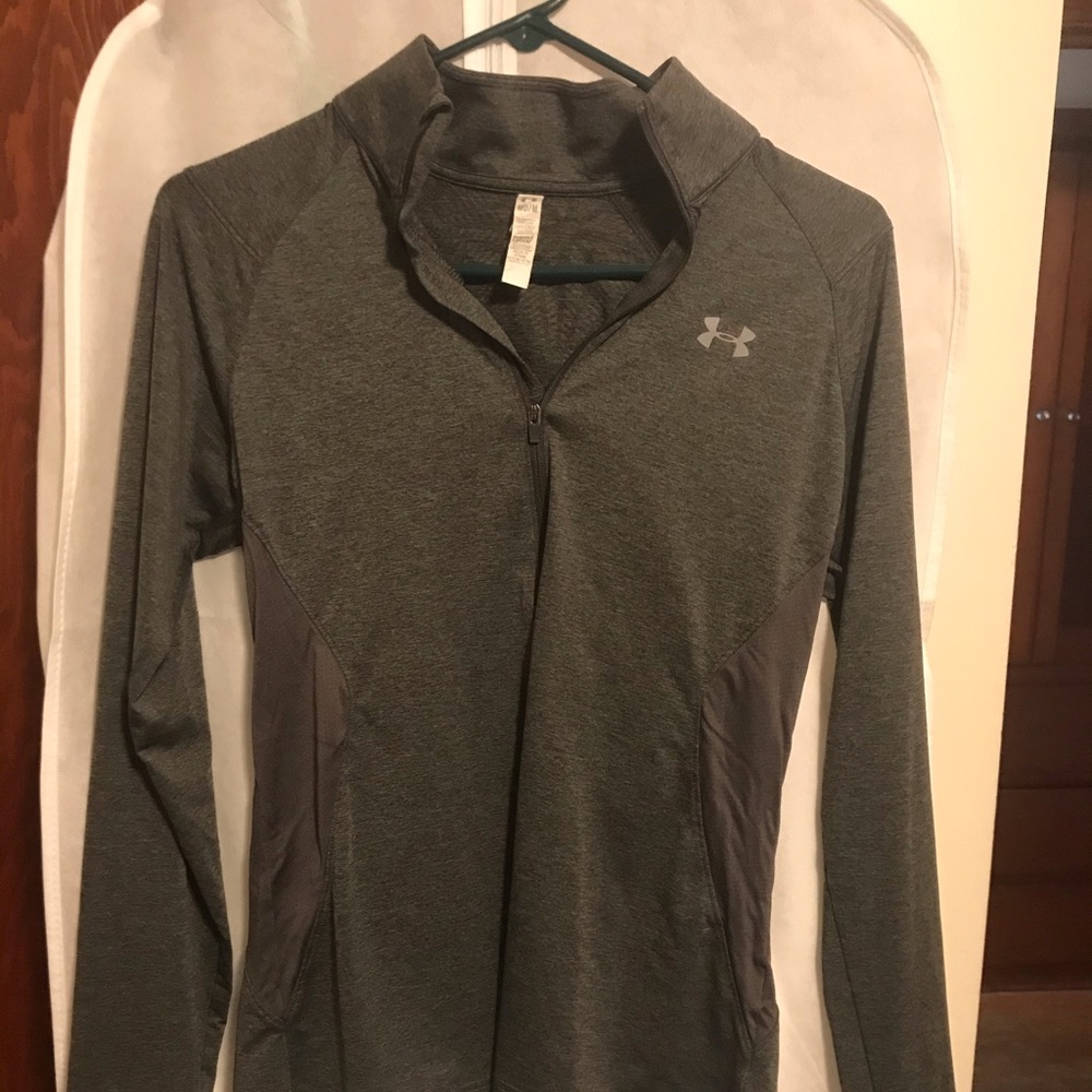 UNDER ARMOR HALF ZIP JACKET